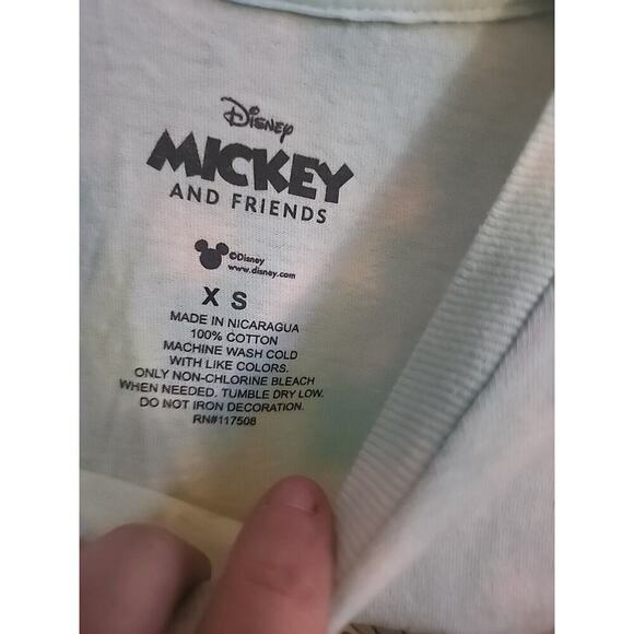 NEW Walt Disney World Mickey And Friends Men's Tie Dye T-Shirt - XS NWT A102 - Picture 3 of 6